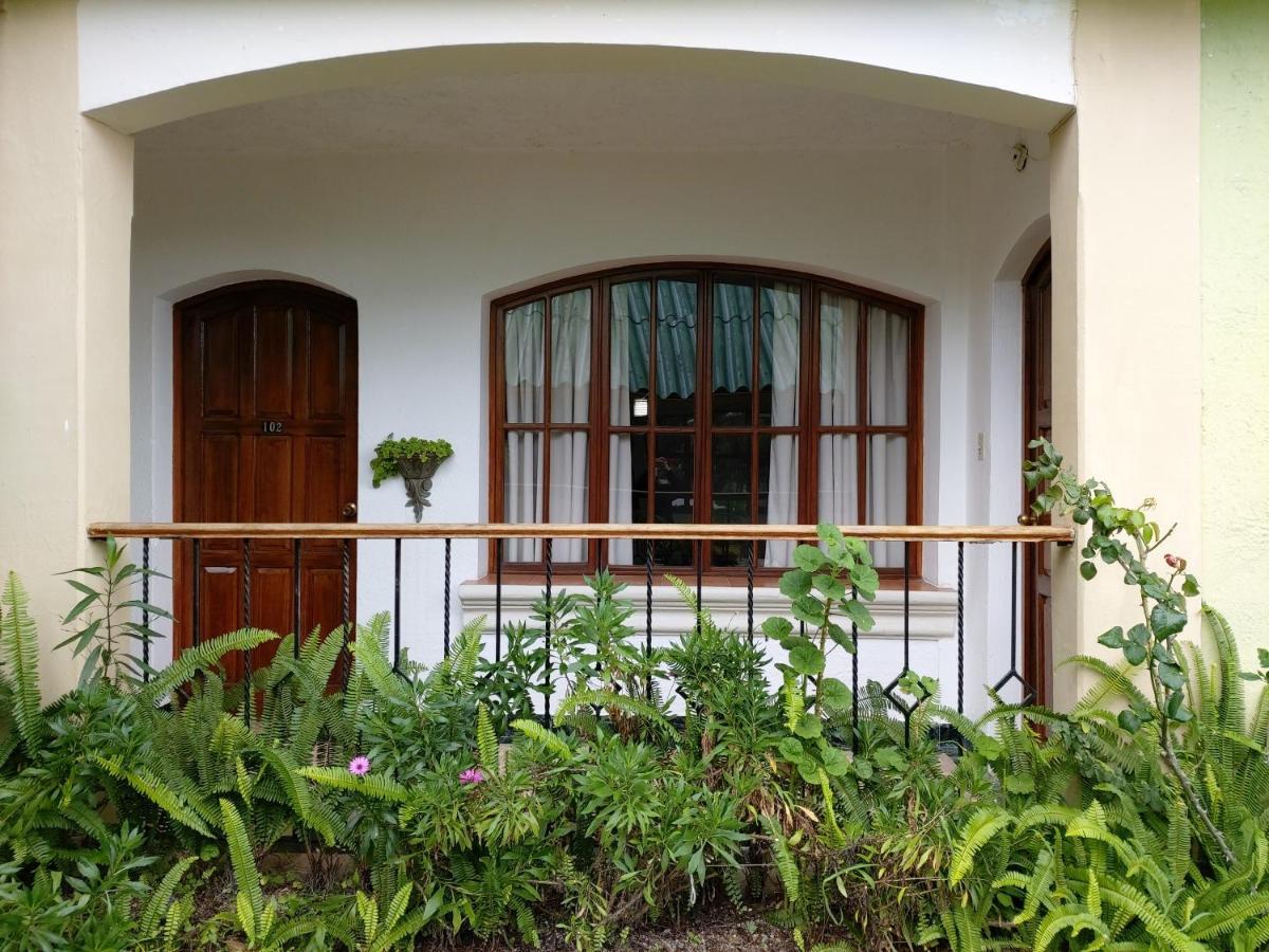Perla Maya Hotel Panajachel Exterior photo