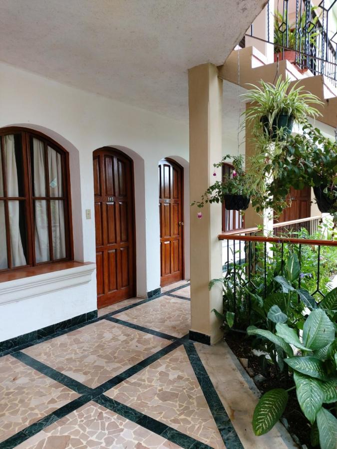 Perla Maya Hotel Panajachel Exterior photo