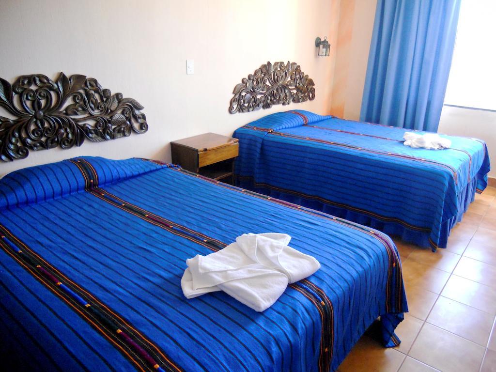 Perla Maya Hotel Panajachel Room photo